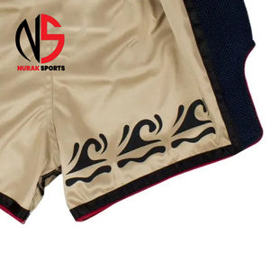 Shorts de Muay Thai pour hommes de qualité supérieure, légers, prix de gros, entièrement personnalisables, anti-plis, avec design tendance. - Product Image 5