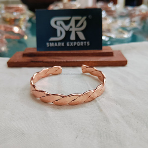 กำไลทองแดงแท้ทำด้วยมือกำไลข้อมือ Kada สำหรับผู้ชายและผู้หญิงเครื่องประดับถักการออกแบบที่ทันสมัย - Product Image 1