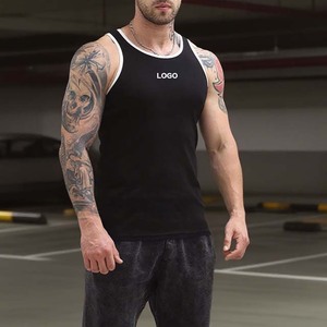 Débardeur tricoté noir uni pour homme, col rond, sans manches, décontracté, pour la gym et l'entraînement - Product Image 3