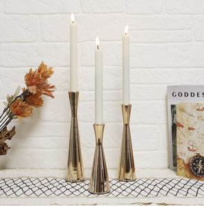 Portavelas de aluminio hecho a mano, candelabro de metal personalizado con chimenea de vidrio para decoración del hogar y eventos, centro de mesa para bodas - Product Image 5