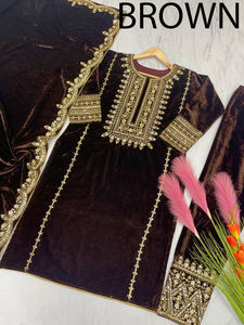 TENNECY Salwar Kameez de créateur lourd, costume de mariée pour mariage et fêtes, haut et bas en velours réversible avec ensemble dupatta - Product Image 5