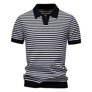 เสื้อโปโลถักไหมพรมสีพื้นเรียบง่าย สไตล์พื้นฐาน กระดุมติด ผ้าฝ้าย 100% แขนสั้น เสื้อสเวตเตอร์ผู้ชาย - Product Image 1