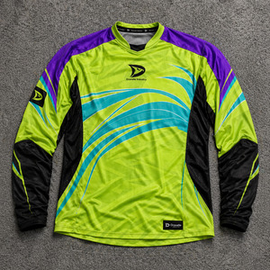 Camisetas Personalizadas para Airsoft y Paintball, Color Verde Lima, con Logotipo en Goma, para Torneos, 100% Poliéster, Económicas - Product Image 1