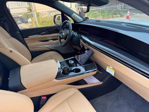Obtenez un SUV électrique de luxe pleine grandeur d'occasion 2026, édition IQ - Product Image 3