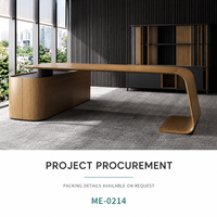 Bureau de direction moderne incurvé avec plateau en bois veiné arrondi, rangement latéral, autoportant, usage commercial pour bureaux de direction