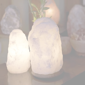 Lampe en sel blanc de l'Himalaya, lampe en cristal de roche naturel pour la décoration de la maison, la méditation, le yoga, le spa, la relaxation, idée cadeau - Product Image 4