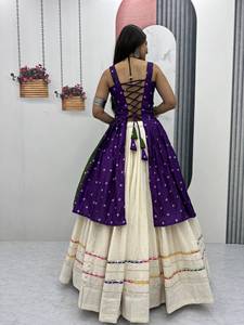 Lehenga Choli traditionnel indien pakistanais pour femmes, multicolore, brodé, longueur au sol, coupe ample, tenue de mariage - Product Image 4