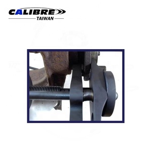 TAIWAN CALIBRE 25mm & 32mm Universal Ball Joint and Wheel Hub Bolt <b>Puller</b> - Product Image 3
