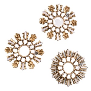 Espejo de hierro con marco de Metal para decoración de pared, espejo Circular Irregular para sala de estar, Vintage, de lujo, informal - Product Image 1