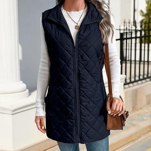 Gilet matelassé léger et isolant pour femme, fabricant OEM, logo personnalisé, veste sans manches matelassée pour femme, vente en gros - Product Image 2
