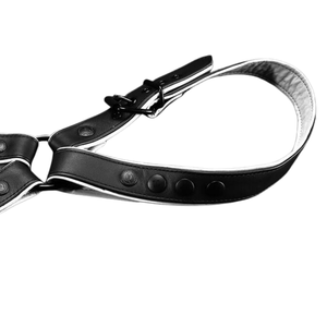 Collier en cuir noir avec boucle en métal et sangle réglable pour usage BDSM - Product Image 1