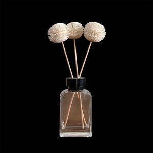 Fleur en bois de Sola VADEE, artisanale, durable, modèle VDXXX-085, plante Sesbania, type chrysanthème neige. - Product Image 3