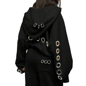 Sweat à capuche surdimensionné personnalisé pour femme en polaire avec œillets métalliques, mélange coton/polyester - Product Image 5