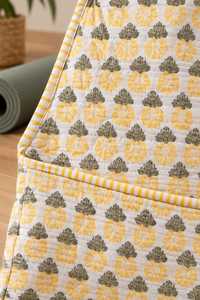 Sac fourre-tout en coton imprimé ananas pour tapis de yoga avec bordure rayée, sac de rangement réutilisable, sac de shopping décontracté et tendance, utilisation toutes saisons - Product Image 2