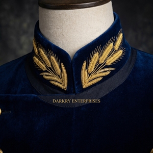 Servicio de Fabricación de Uniformes Personalizados con Bordado a Mano en Hilo de Oro, Diseño de Hoja de Laurel y Espiga, Cuello Alto Azul - Product Image 5