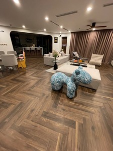 พื้น SPC แบบแข็ง VFLOOR รุ่นโมเดิร์น กันน้ำ ทนต่อรอยขีดข่วน ระบบคลิ๊กล็อค ติดตั้งง่าย ขนาดกลาง รับประกัน 5 ปี - Product Image 4