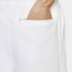 Cómodos pantalones cortos de felpa francesa con tejido de punto suave, diseño transpirable y corte relajado, perfectos para descansar o salir. - Product Image 5