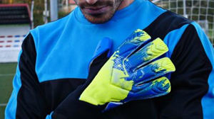 Gants de football professionnels de haute qualité Direct Factory pour adultes et jeunes, gants de gardien de but en spandex à super adhérence pour une utilisation en extérieur - Product Image 4