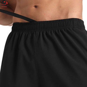 Shorts de sport légers en mesh pour homme, avec poches, anti-transpiration, pour la course à pied, les exercices et les activités sportives en plein air, en vente. - Product Image 3