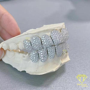 Grillz personnalisés 8 dents en Moissanite VVS, entièrement sertis, style Hip Hop, bijoux de luxe sur mesure par Trisha Jewels - Product Image 5