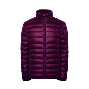 Vente en gros de vestes matelassées pour hommes de haute qualité, avec étiquette personnalisée, nouveaux styles tendance, dernières créations, fabricant de vêtements de mode. - Product Image 2