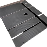 Plaque en fibre de carbone, plaque de matériau usinée CNC, composants de perçage, haute résistance, personnalisable pour applications industrielles