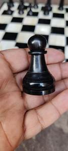 Échiquier en corne de buffle 100% naturelle, style vintage, œuvre d'art unique, jeu d'échecs pour cadeau, collection, pièce antique - Product Image 4