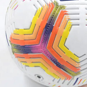 Ballon de football d'entraînement officiel professionnel en PU 2026, haute qualité, léger, écologique, fabriqué au Pakistan - Product Image 6
