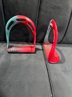 Étriers Red Jinn pour l'équitation anglaise, accessoires de selle, service OEM, étriers personnalisés, équestres, Jinn