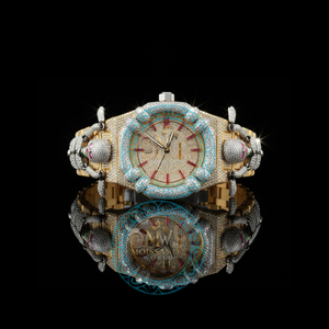 Reloj de Cuarzo para Hombre con Caja de Diamantes Tonneau de 41mm, Números Romanos Analógicos, Lujo Sencillo, Correa de Acero Inoxidable con Moissanita y Cierre Desplegable - Product Image 1