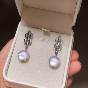 Boucles d'oreilles pendantes de style rétro, perle d'eau douce naturelle, argent pur S925 avec boutons à aiguille, boucles d'oreilles creuses à la mode - Product Image 1