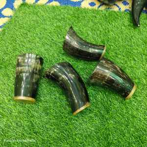 Taza Vikinga Artesanal de Cuerno de Buey Natural, Pulida, Estilo Medieval, Lujosa, para Cerveza, Ecológica, Resistente al Calor - Product Image 1