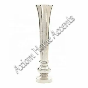 Jarrón de Aluminio Hecho a Mano para Decoración Artesanal Moderna del Hogar u Oficina por Axiom Home Accents - Centro de Mesa Único Estilo Rústico - Product Image 3