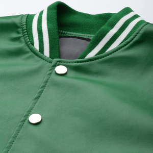 เสื้อแจ็คเก็ตหนัง PU สีเขียวขาว สไตล์วาร์ซิตี้ สำหรับผู้ชาย แนววินเทจ บอมเบอร์โค้ท สำหรับฤดูหนาว - Product Image 5