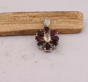 Colgante de Granate Rojo Natural con Engaste de Plata de Ley 925, Estilo Vintage, Collar de Piedras Preciosas, Joyería al por Mayor, Diseño Retro 18 - Product Image 2