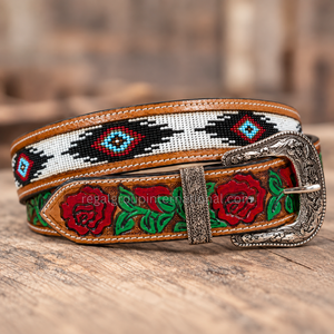 Cinturón de Cuero Grabado a Mano con Diseño Floral de Rosas Rojas Estilo Occidental Personalizado al por Mayor para Hombres y Mujeres con Cuentas Negras y Blancas - Product Image 3