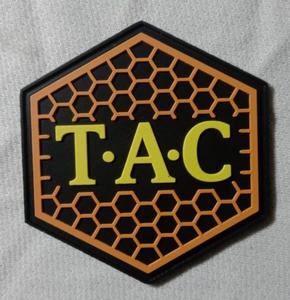 Patchs tactiques personnalisés en PVC 3D gaufré avec nom, en fil de polyester, appliqués avec perles décoratives, thermocollants pour chapeaux en toile - Product Image 1