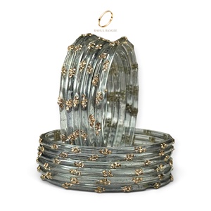 Vente en gros de bracelets kashmiris en verre transparent gris anthracite tendance pour femmes, bijoux indiens pour fêtes et occasions spéciales - Product Image 4