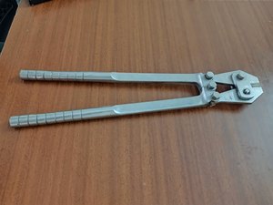 Ciseaux à fils orthopédiques Kirschner et Steinmann P3-607, 57 cm, instrument chirurgical manuel, ensemble certifié CE Classe I - Product Image 3