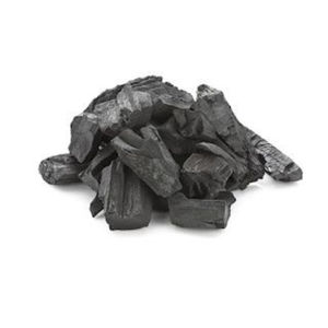 Charbon de tamarin pour griller la viande au barbecue, qui se cuisine rapidement et procure une chaleur intense pour des plats distinctifs et aromatiques. - Product Image 2