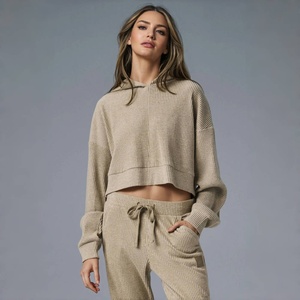 Sudadera con Capucha Oversize Personalizada de Manga Larga para Mujer, Top Corto Deportivo con Capucha, Sudadera Corta para Mujer - Product Image 1