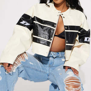 Chaqueta de Motocicleta Personalizada de Cuero Genuino Tejido, Estilo Urbano con Parches Bordados, Corta, para Mujer, Impermeable y Resistente al Viento - Product Image 3