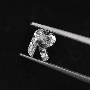 Diamante suelto de corte elegante con letra R, cultivado en laboratorio, certificado IGI, VVS, de 1 quilate, estilo popular, para la elaboración de colgantes, al mejor precio. - Product Image 4