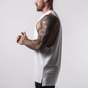 Camisetas sin mangas de punto para hombre al por mayor, con cuello en V, diseño de laterales abiertos, de secado rápido, transpirables, de compresión, colores personalizables - Product Image 4