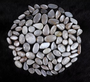 Natural <b>Fire</b> African Moonstone Gemstone Crystals Semi Precious <b>Stone</b> 1-2 Inches Jewelry Making Bulk Wholesale Suppliers - Product Image 4