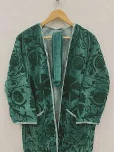 Kimono largo de terciopelo bordado Suzani, bata Suzani larga, chaqueta floral de invierno para mujer, chaqueta tipo Duster, abrigo tipo kimono, regalo para ella - Product Image 4