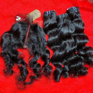 Perruques en gros vendeur de cheveux naturels Remy bruts du Vietnam en vrac humain 100%, machine à double trame, cuticule alignée cheveux ondulés humains de l'océan Ex - Product Image 6