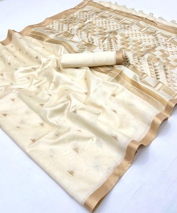 Saree en soie de tissage de Handloom de concepteur de couleur blanche avec le travail de tissage, saree de mariage, saree de partie de concepteur - Product Image 1