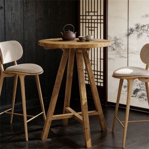 Mesa de Bar Redonda de Madera Maciza con Diseño Robusto para Uso en Exteriores como Cafetería - Product Image 3