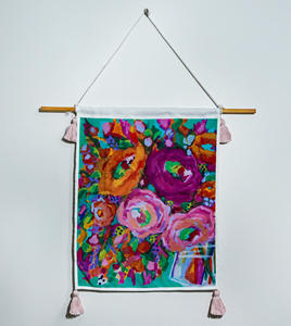 Décoration murale rectangulaire moderne en PET naturel imprimé, tissée à la main avec pompons, vente en gros OEM pour mariages et anniversaires - Product Image 1